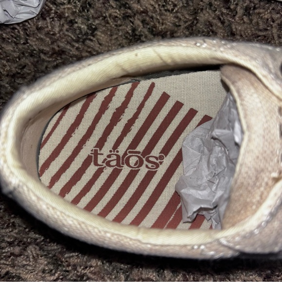 NEW Women’s Taos Star Natural Hemp Sneakers Shoes size 11 - Picture 6 of 7